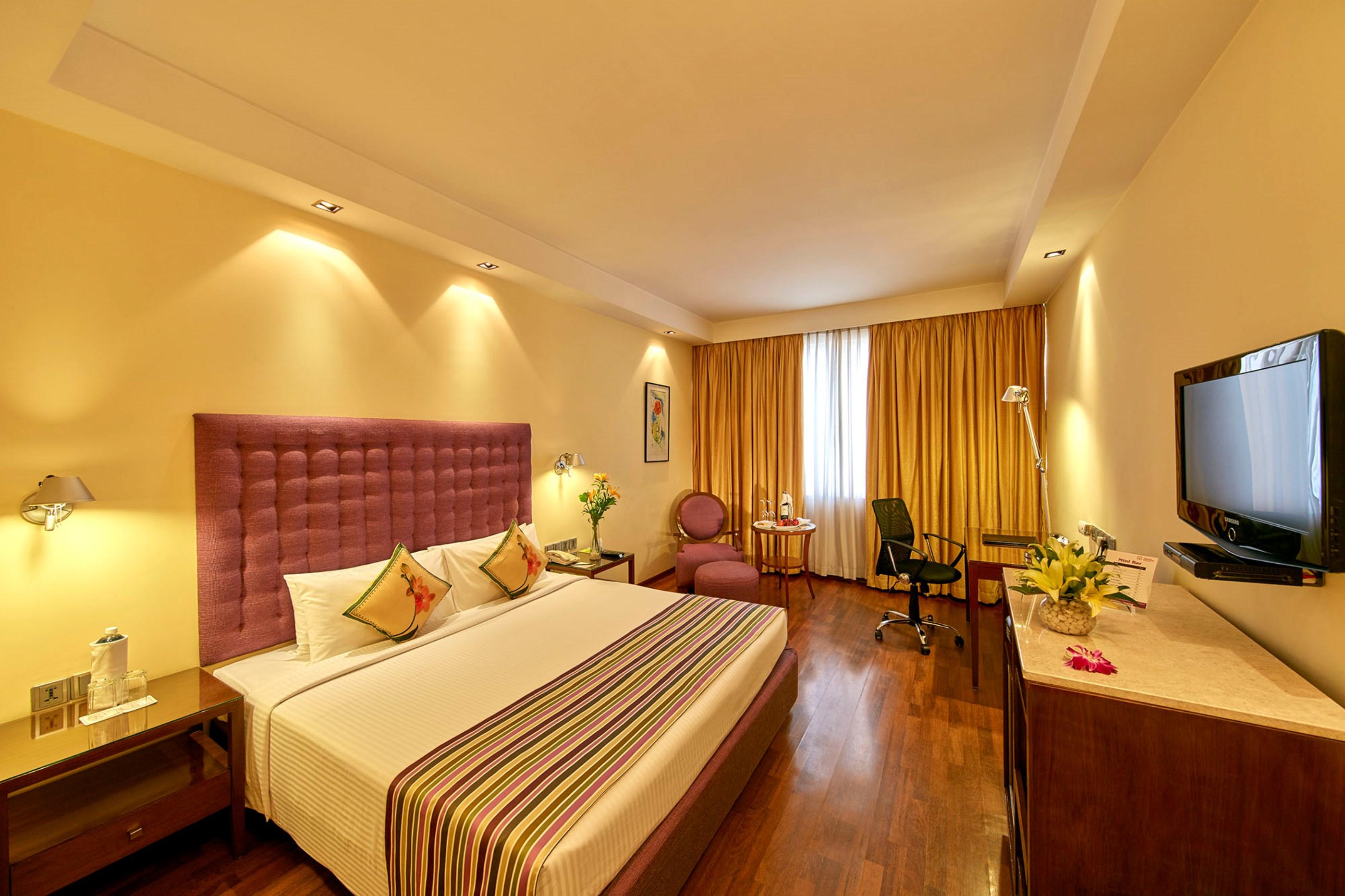 Royal Orchid Central Bangalore, Mg Road Экстерьер фото